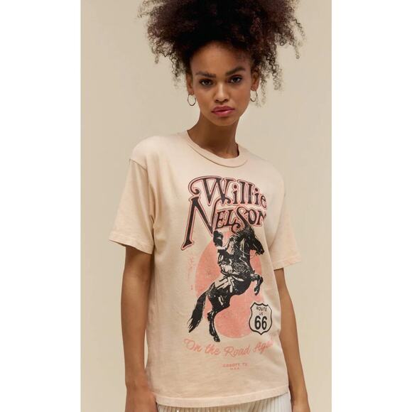 Daydreamer Willie Nelson Route 66 Weekend Sand Tee Womens One Size - Picture 1 of 7